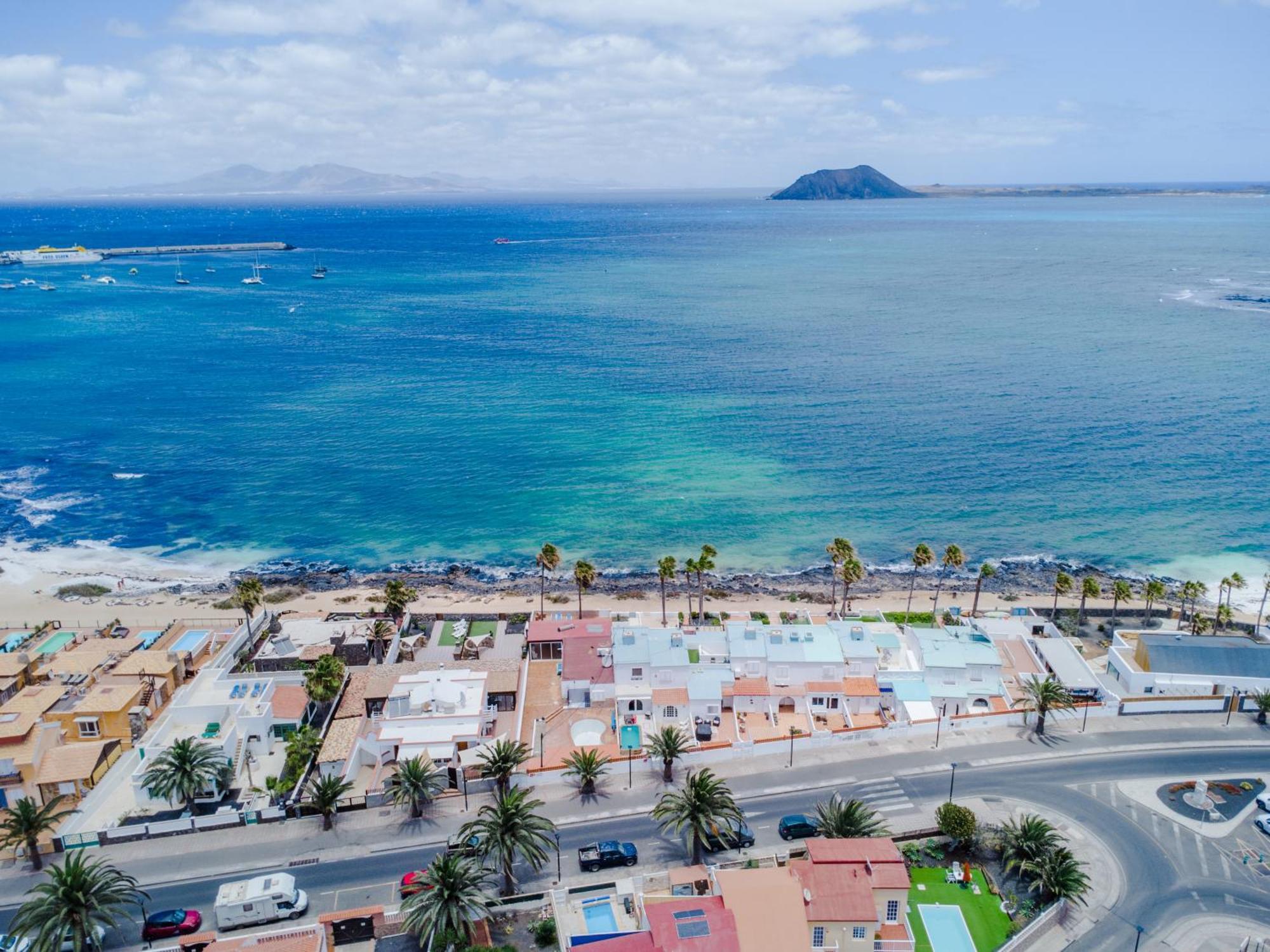 Villa Marina I Beachfront Corralejo By Holidays Home Exterior photo